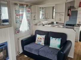 Golden Gate Holiday Centre - Holiday Accommodation 20178 - North Wales - 1187248 - thumbnail photo 6