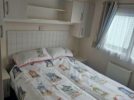 Golden Gate Holiday Centre - Holiday Accommodation 20178 - North Wales - 1187248 - thumbnail photo 14