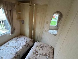 Waterside Leisure Park - Holiday Accommodation 20182 - Lincolnshire - 1187251 - thumbnail photo 14