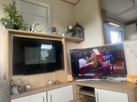 Port Haverigg Holiday Village - Holiday Accommodation 20190 - Lake District - 1187254 - thumbnail photo 10