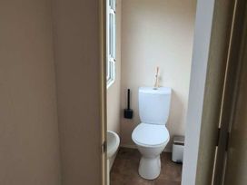 Port Haverigg Holiday Village - Holiday Accommodation 20191 - Lake District - 1187255 - thumbnail photo 18