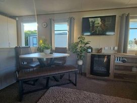 Penally Court - Holiday Accommodation 20194 - South Wales - 1187256 - thumbnail photo 7