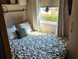 Penally Court - Holiday Accommodation 20194 - South Wales - 1187256 - thumbnail photo 12