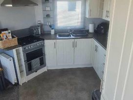 Liskey Hill Caravan Park - Holiday Accommodation 20197 - Cornwall - 1187257 - thumbnail photo 6