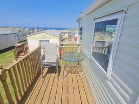Liskey Hill Caravan Park - Holiday Accommodation 20197 - Cornwall - 1187257 - thumbnail photo 14