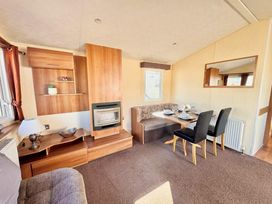 Lyons Robin Hood - Holiday Accommodation 20199 - North Wales - 1187258 - thumbnail photo 5