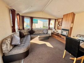 Lyons Robin Hood - Holiday Accommodation 20199 - North Wales - 1187258 - thumbnail photo 6
