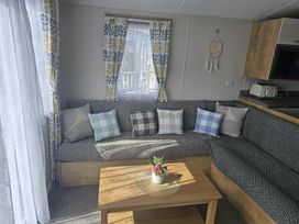 Highfield Grange - Holiday Accommodation 20216 - Suffolk & Essex - 1187261 - thumbnail photo 2