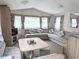 Starre Gorse Holiday Park - Holiday Accommodation 20231 - South Wales - 1187269 - thumbnail photo 4