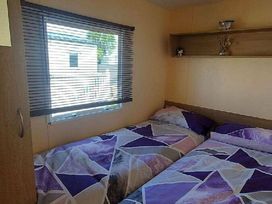 Seawick Holiday Park - Holiday Accommodation 20242 - Suffolk & Essex - 1187275 - thumbnail photo 7