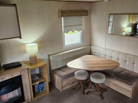 Lyons Robin Hood - Holiday Accommodation 20249 - North Wales - 1187280 - thumbnail photo 2