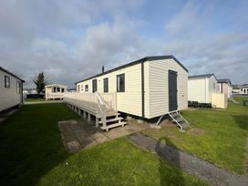 Kiln Park Holiday Park - Holiday Accommodation 20265 - South Wales - 1187287 - thumbnail photo 12
