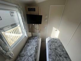 Kiln Park Holiday Park - Holiday Accommodation 20265 - South Wales - 1187287 - thumbnail photo 13
