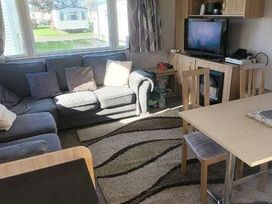 Primrose Valley Holiday Park - Holiday Accommodation 20269 - North Yorkshire (incl. Whitby) - 1187289 - thumbnail photo 7