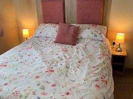 Seaview, Whitstable - Holiday Accommodation 20272 - Kent & Sussex - 1187291 - thumbnail photo 9