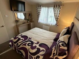Waterside Leisure Park - Holiday Accommodation 20280 - Lincolnshire - 1187294 - thumbnail photo 9
