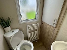 Waterside Leisure Park - Holiday Accommodation 20280 - Lincolnshire - 1187294 - thumbnail photo 10