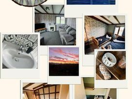 Hafan y Mor Haven - Holiday Accommodation 20295 - North Wales - 1187298 - thumbnail photo 1