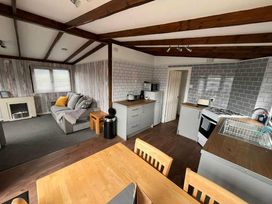 Hafan y Mor Haven - Holiday Accommodation 20295 - North Wales - 1187298 - thumbnail photo 5