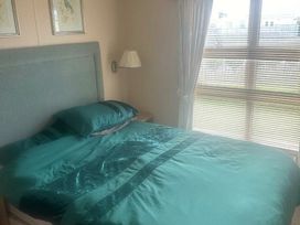 Golden Anchor Holiday Park - Holiday Accommodation 20297 - Lincolnshire - 1187299 - thumbnail photo 3