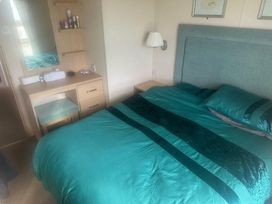Golden Anchor Holiday Park - Holiday Accommodation 20297 - Lincolnshire - 1187299 - thumbnail photo 7