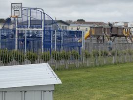 Golden Anchor Holiday Park - Holiday Accommodation 20297 - Lincolnshire - 1187299 - thumbnail photo 9