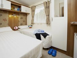 Hoburne Bashley - Holiday Accommodation 203 - Hampshire - 1187300 - thumbnail photo 6