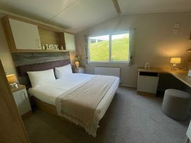 Pendine Sands - Holiday Accommodation 20319 - South Wales - 1187309 - thumbnail photo 8