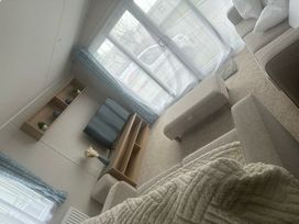 Trecco Bay - Holiday Accommodation 20320 - Somerset & Wiltshire - 1187311 - thumbnail photo 5