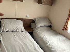 Sand Le Mere Holiday Village - Holiday Accommodation 20326 - North Yorkshire (incl. Whitby) - 1187312 - thumbnail photo 6