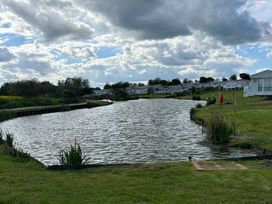 Sand Le Mere Holiday Village - Holiday Accommodation 20326 - North Yorkshire (incl. Whitby) - 1187312 - thumbnail photo 17