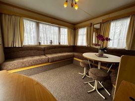 The Bungalow Camp Caravan Park - Holiday Accommodation 20327 - North Wales - 1187313 - thumbnail photo 1