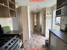Presthaven Beach Resort - Holiday Accommodation 20329 - North Wales - 1187315 - thumbnail photo 5
