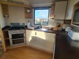 Sunbeach Holiday Park - Holiday Accommodation 20330 - Mid Wales - 1187316 - thumbnail photo 8