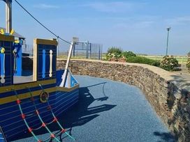 Sunbeach Holiday Park - Holiday Accommodation 20330 - Mid Wales - 1187316 - thumbnail photo 10