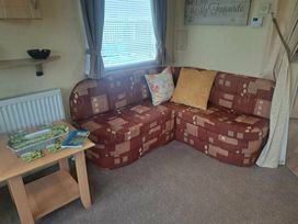Chapel Farm Caravan Park - Holiday Accommodation 20338 - Lake District - 1187320 - thumbnail photo 2