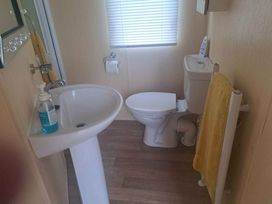 Chapel Farm Caravan Park - Holiday Accommodation 20338 - Lake District - 1187320 - thumbnail photo 3