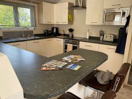 Cayton Bay Caravan Park - Holiday Accommodation 20341 - North Yorkshire (incl. Whitby) - 1187323 - thumbnail photo 6