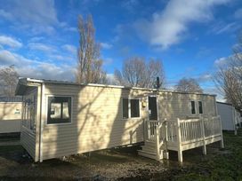 Marton Mere Holiday Village - Holiday Accommodation 20345 - Lake District - 1187327 - thumbnail photo 1