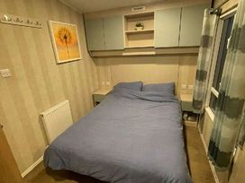Marton Mere Holiday Village - Holiday Accommodation 20345 - Lake District - 1187327 - thumbnail photo 16