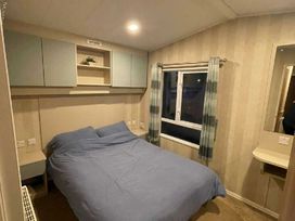 Marton Mere Holiday Village - Holiday Accommodation 20345 - Lake District - 1187327 - thumbnail photo 17