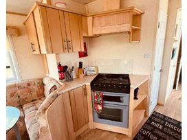 Sealands Caravan Park - Holiday Accommodation 20347 - Lincolnshire - 1187328 - thumbnail photo 5