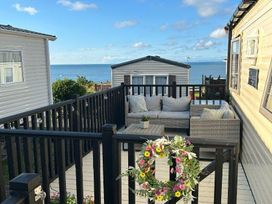 Quay West Holiday Park - Holiday Accommodation 20351 - Mid Wales - 1187331 - thumbnail photo 6