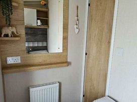 Caister Holiday Park - Holiday Accommodation 20352 - Norfolk - 1187332 - thumbnail photo 11