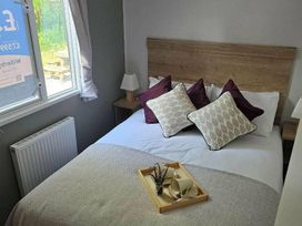 Regent Bay Holiday Park - Holiday Accommodation 20371 - Lake District - 1187339 - thumbnail photo 2
