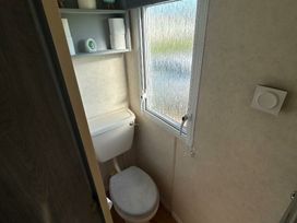 Skipsea Sands Holiday Park - Holiday Accommodation 20390 - North Yorkshire (incl. Whitby) - 1187342 - thumbnail photo 6