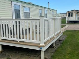 Skipsea Sands Holiday Park - Holiday Accommodation 20390 - North Yorkshire (incl. Whitby) - 1187342 - thumbnail photo 11