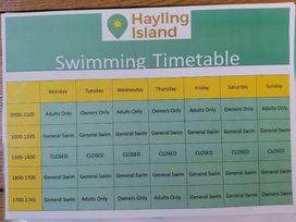 Hayling Island Holiday Park - Meadow Bay Villages - Holiday Accommodation 20391 - Hampshire - 1187343 - thumbnail photo 6