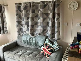 Hayling Island Holiday Park - Meadow Bay Villages - Holiday Accommodation 20391 - Hampshire - 1187343 - thumbnail photo 13