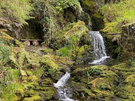 Aberdunant Hall Holiday Park - Holiday Accommodation 20402 - North Wales - 1187348 - thumbnail photo 7